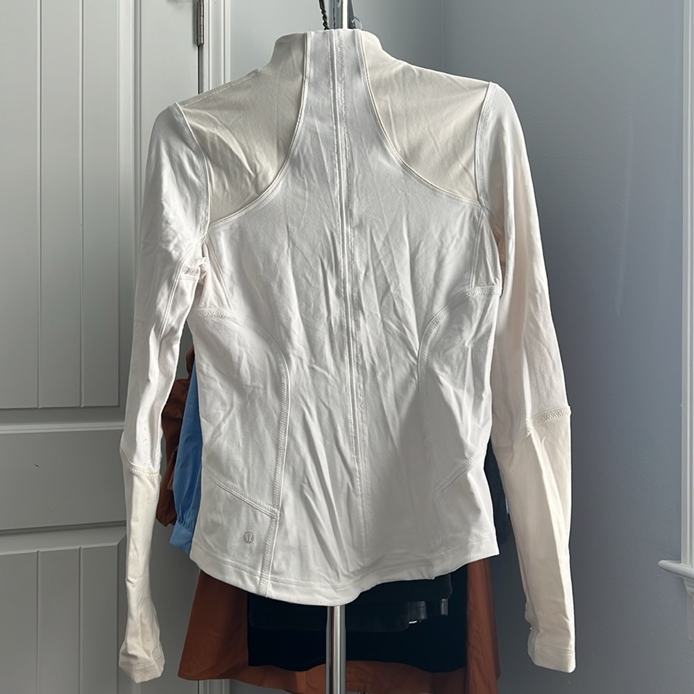 Lululemon Forme Jacket - Picture 8 of 9